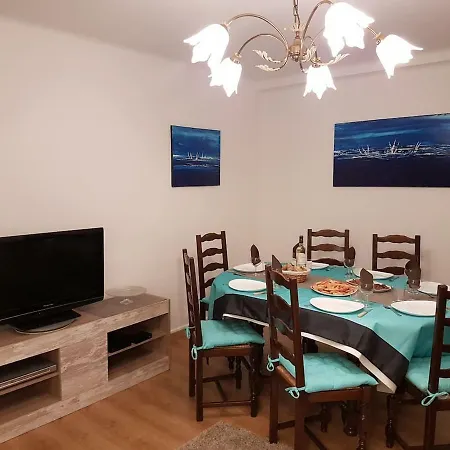 23 Rue Jean Amade * Céret